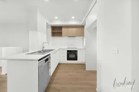 49 Fairywren Rd, Mickleham, VIC 3064