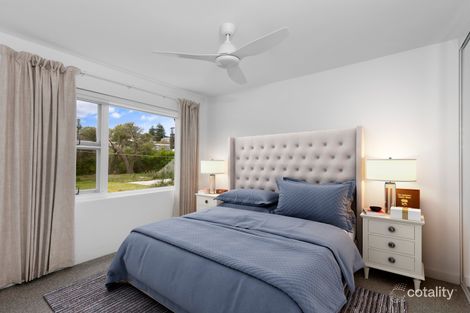 Property photo of 1/37 Surfview Road Mona Vale NSW 2103