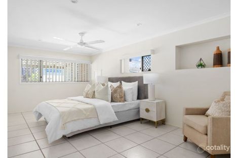 Property photo of 159 Ham Road Mansfield QLD 4122