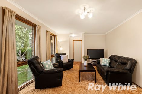 Property photo of 35 Dunvegan Crescent Macleod VIC 3085