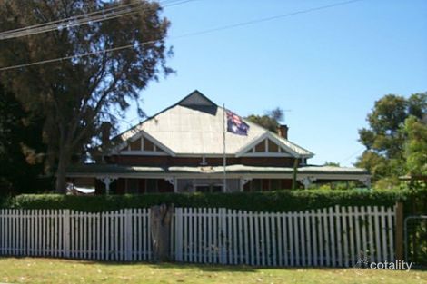 10 Benjamin St, Armadale, WA 6112