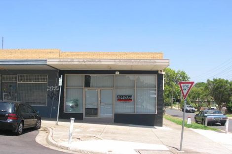 11 Ridgeway Ave, Glenroy, VIC 3046