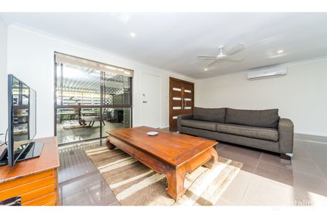 Property photo of 2/5 Napper Road Arundel QLD 4214