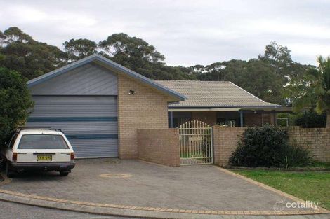 Property photo of 21 Dalgety Crescent Green Point NSW 2251