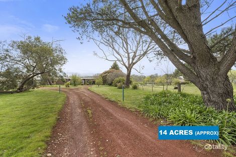 16 Dixon Rd, Gisborne, VIC 3437