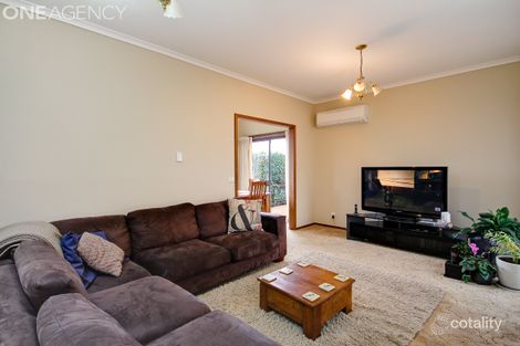 Property photo of 19 Morgan Court Devonport TAS 7310