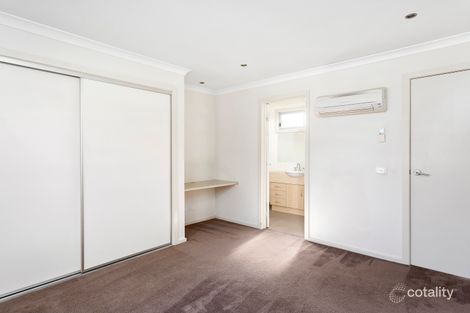 Property photo of 2/18 Comet Street Long Gully VIC 3550