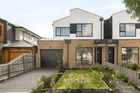 2/8 CURIE AVE, OAK PARK, VIC 3046