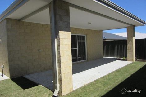Property photo of 29 Chambered Way Jindalee WA 6036