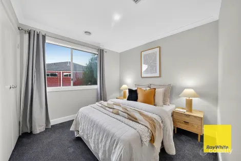 Property photo of 1 Witchmount Close Hillside VIC 3037