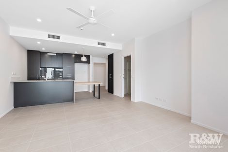 Property photo of 2214/30 Johnston Street Bulimba QLD 4171