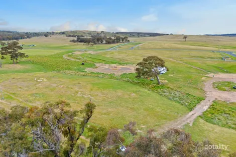 Property photo of 6 Quince Paddock Place Wamboin NSW 2620