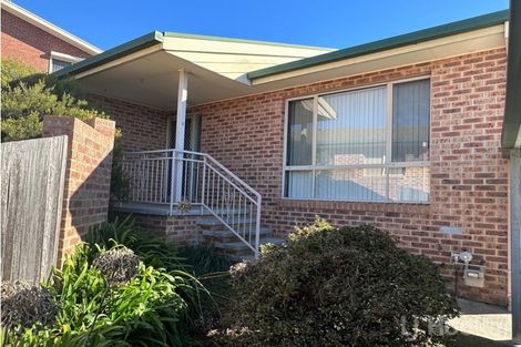 2/4 Marilyn Pl, Karabar, NSW 2620