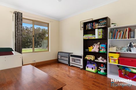 Property photo of 26 Glenway Loop Cooloongup WA 6168
