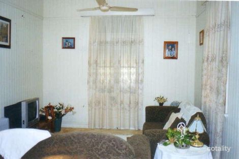 Property photo of 28 Smith Street North Ipswich QLD 4305