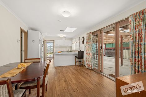Property photo of 13 Simon Drive Pakenham VIC 3810