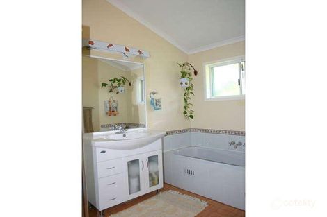 Property photo of 62 Survey Street Lennox Head NSW 2478