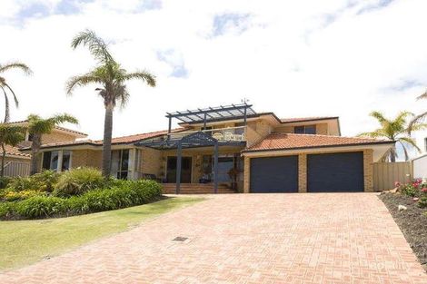 17 Mackerel Ct, Sorrento, WA 6020