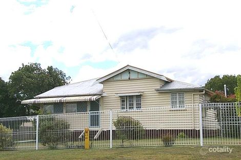 18 Morris St, Silkstone, QLD 4304