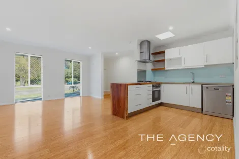 Property photo of 15 Siren Road Heathridge WA 6027