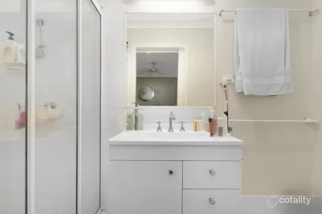 Property photo of 16 Sharyn Court Point Vernon QLD 4655