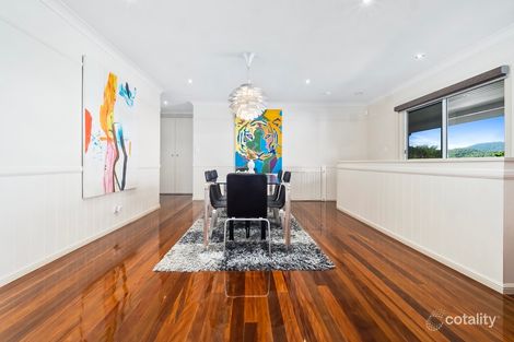 Property photo of 11 Philp Close Kanimbla QLD 4870