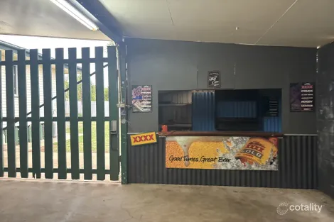 Property photo of 40 Abel Smith Parade Sunset QLD 4825