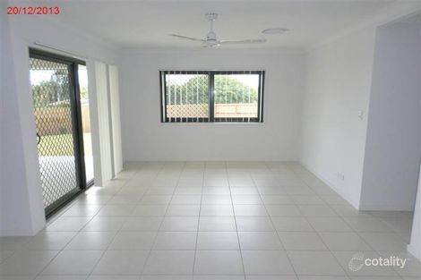 Property photo of 12 Daffodil Close Yamanto QLD 4305