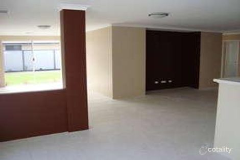 Property photo of 2 Versailles Parkway Aubin Grove WA 6164