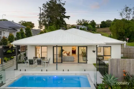 Property photo of 2 Honeybee Place Palmwoods QLD 4555