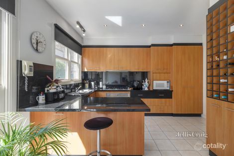 Property photo of 15 Ross Street Bentleigh VIC 3204