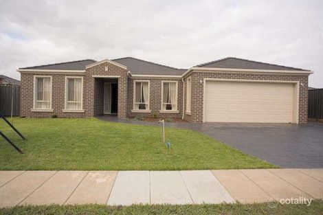 3 Cooinda Cl, Burnside, VIC 3023