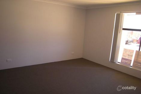 Property photo of 20 Jeffrey Loop Brookdale WA 6112