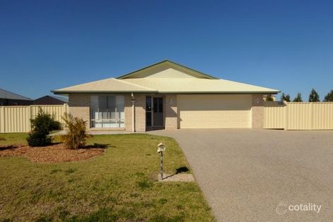 28 Wellington St, Wyreema, QLD 4352