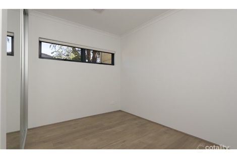 Property photo of 15 Jagoe Loop Willagee WA 6156