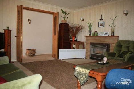 Property photo of 8 Carramar Avenue Orange NSW 2800