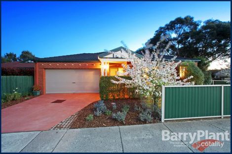 Property photo of 2 Yvette Drive Rowville VIC 3178