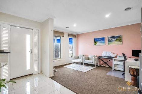 Property photo of 7 Daydream Drive Point Cook VIC 3030