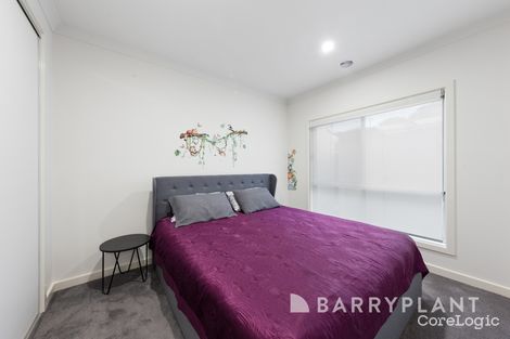 Property photo of 2/23 Woods Street St Albans VIC 3021