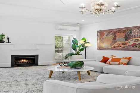 Property photo of 14 Canterbury Road Albert Park VIC 3206