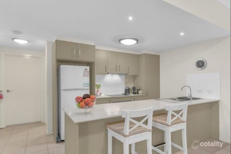Property photo of 2/23 Thomas Street Clayfield QLD 4011