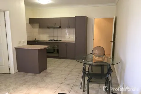 Property photo of 48 Lakeside Drive Joondalup WA 6027