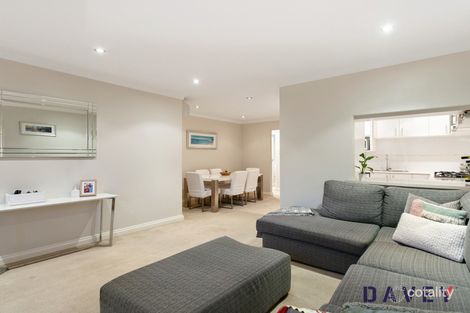 2/23 Corbett St, Scarborough, WA 6019