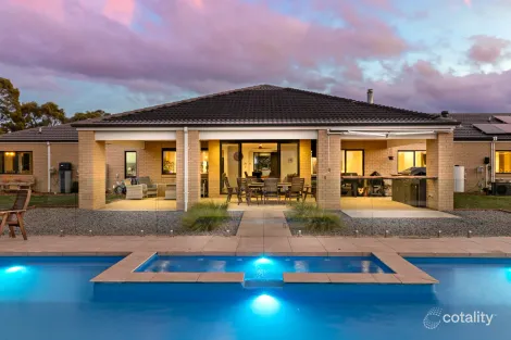 34 Kennedys Rd, Smythes Creek, VIC 3351