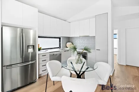 545d Ballarat Rd, Albion, VIC 3020