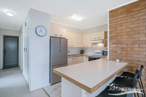 Property photo of 10/73 Marine Parade Redcliffe QLD 4020