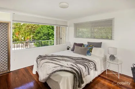 7/28 Peerless Ave, Mermaid Beach, QLD 4218