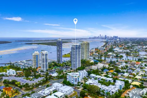 18t/20-28 Bayview St, Runaway Bay, QLD 4216