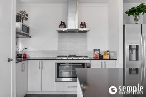 Property photo of 21 Stillwell Circuit Hilbert WA 6112