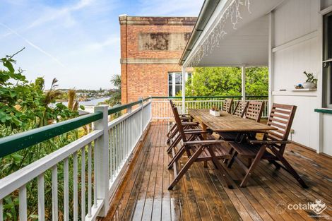 Property photo of 12 Mole Street Teneriffe QLD 4005